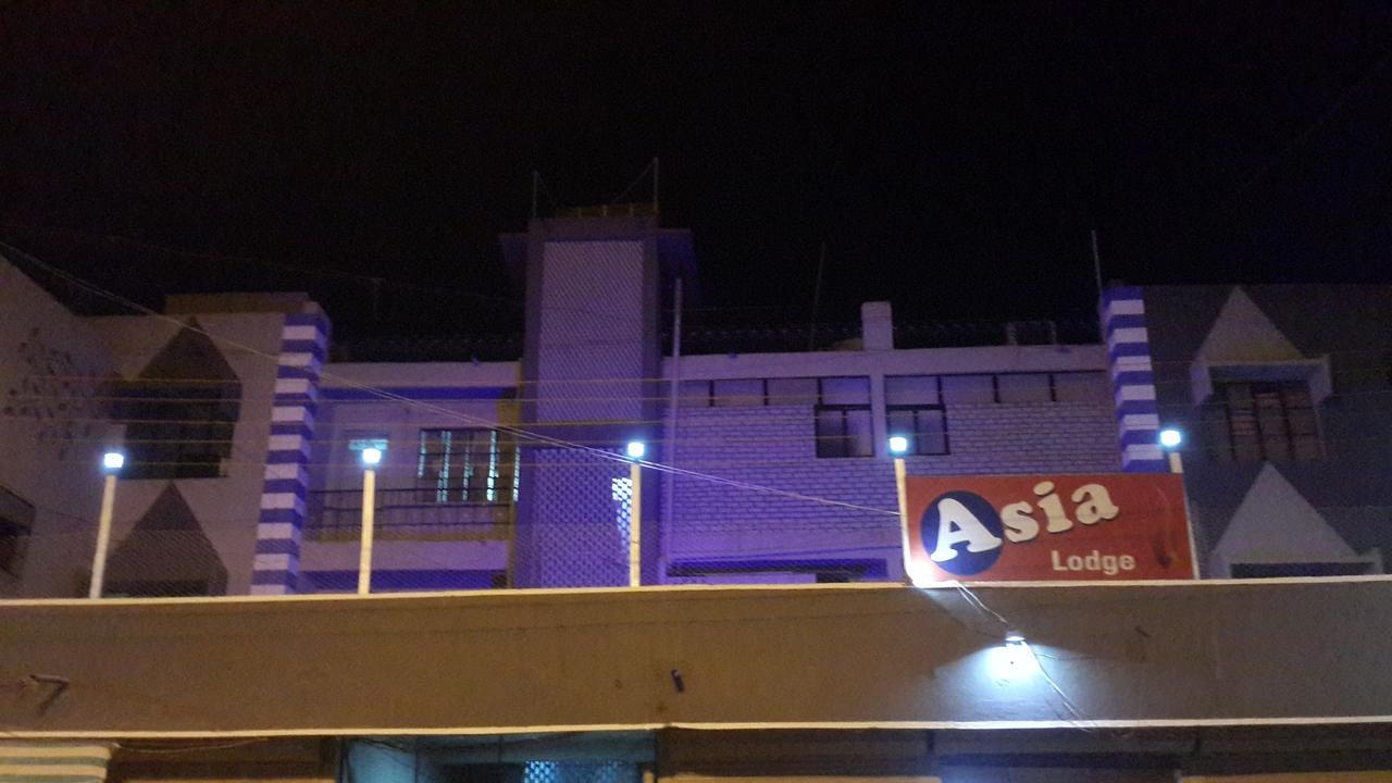 Asia Lodge Near Railway Station Aurangābād Exterior foto